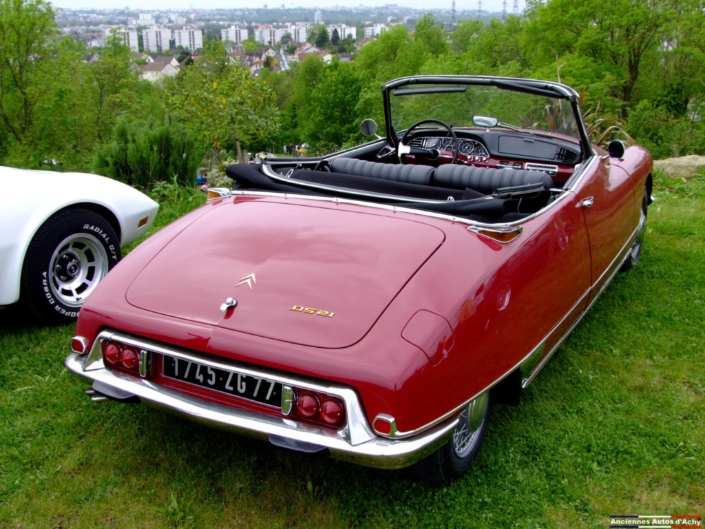chelles-pepinière-laplace-voitures anciennes Citroën DS 21 Cabriolet chelles-pepinière-laplace-voitures anciennes Citroën DS 21 Cabriolet
