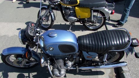 PAVILLY AUTO RETRO-MOTO ANCIENNE-BMW